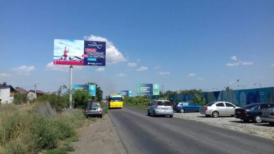 Фото рекламной плоскости по адресу Заболотного 2 Б (трцРивьера)