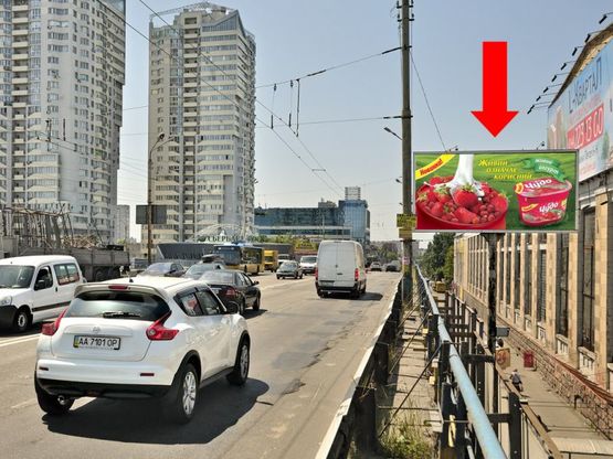 Фото рекламной плоскости по адресу Гетьмана ул. / Победы пр., на мосту, ст. м. "Шулявская", в сторону ТРЦ "Космополит"