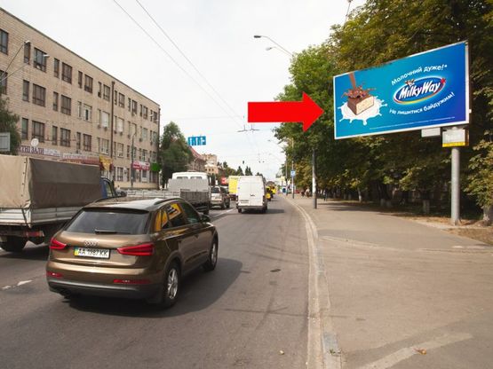 Фото рекламной плоскости по адресу Довженко ул.,12, напротив, в сторону Телиги ул.