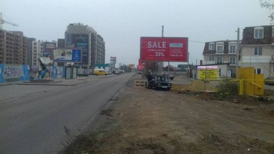 Фото рекламной плоскости по адресу Заболотного 6 А (трцРивьера)