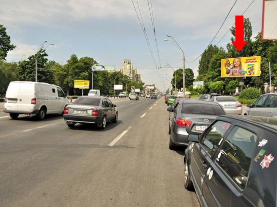 Фото рекламной плоскости по адресу Победы пр., 34 напротив входа в Мед. Академию, в сторону ст. м. Шулявская