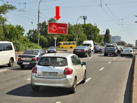 Фото рекламной плоскости по адресу Воздухофлотский пр. / Жилянская ул., за мост Воздухофлотским, в сторону Соломенская пл.