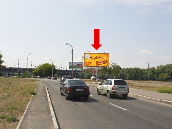 Фото рекламной плоскости по адресу Соборности пр. (бывш. Воссоединения пр.) / Русановская набережная, развязка, в сторону Днепровская Набережная