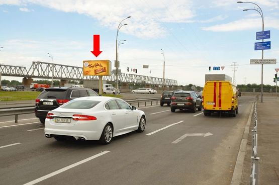 Фото рекламной плоскости по адресу Электриков ул., 7 / Набережно-Рыбальская ул. / Электриков ул., в сторону Оболони, мост Московский