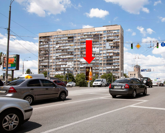 Фото рекламной плоскости по адресу Бойчука ул. (бывш. Киквидзе ул.), 2, напротив, возле мост Печерский, в сторону ст. м. "Печерская"