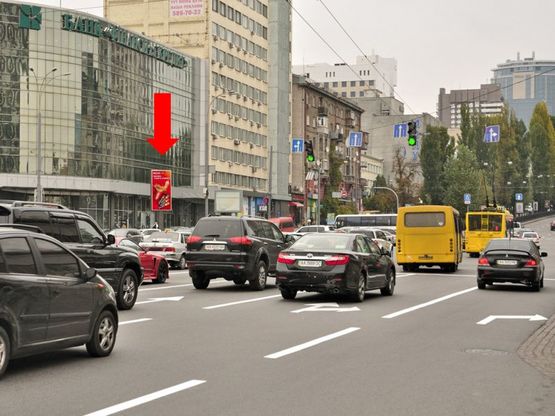 Фото рекламної площини за адресою Шевченко бул., 60-62, Победы пл., в сторону ст. м. "Университет", центра