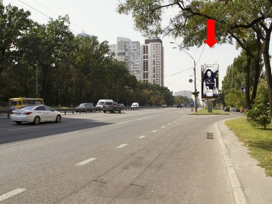 Фото рекламної площини за адресою Победы пр., 118, в сторону ст. м. "Житомирская", из центра