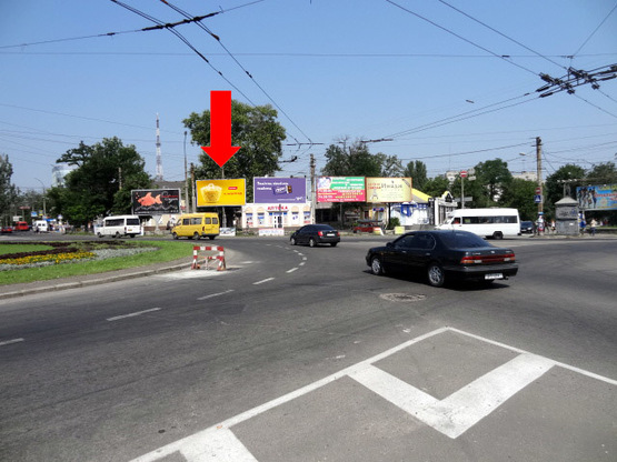 Фото рекламної площини за адресою Пушкинская ул. / Наваринская ул., Пушкинское кольцо, возле супермаркета "Эльдорадо", в сторону Рюмина ул., левая