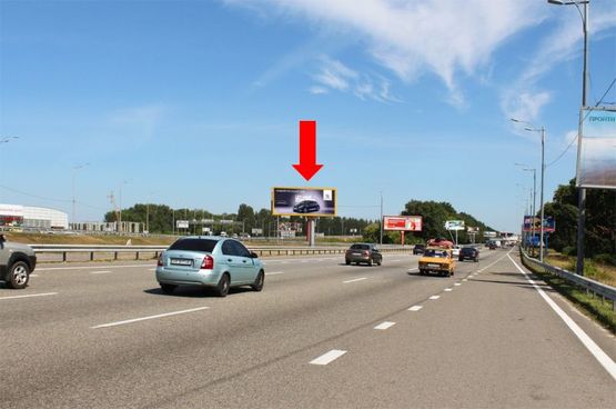 Фото рекламної площини за адресою Трасса Киев-Борисполь, разделитель, в сторону а/п Борисполь