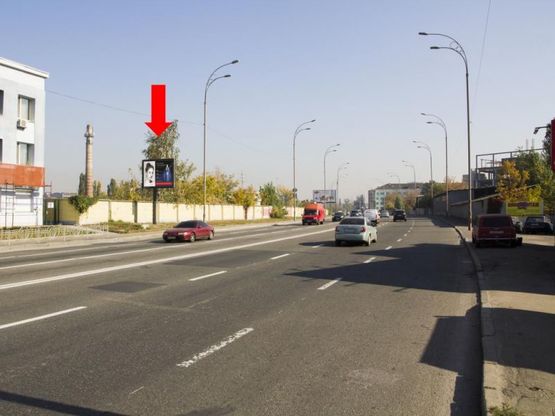 Фото рекламной плоскости по адресу Набережно-Луговая ул. - ул. Межигорская, в центр