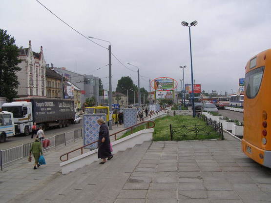 Фото рекламной плоскости по адресу Городоцька К1 ( прим. вокзал, напротти привокзальний ринок ст. А верхній №1 )
