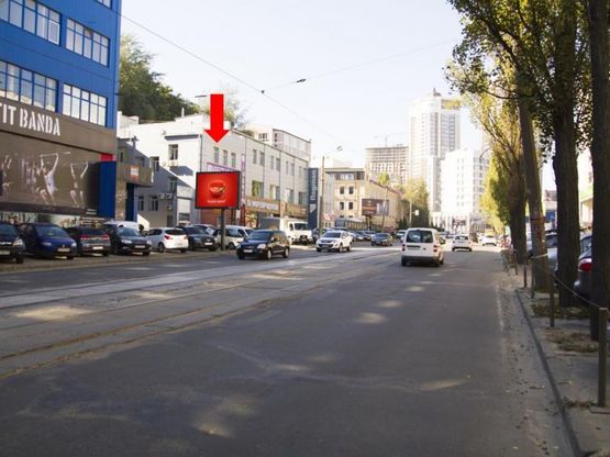 Фото рекламной плоскости по адресу Глубочицкая ул., 44, возле магазина "Flagman", супермаркета "Эльдорадо", в сторону ул. Черновола