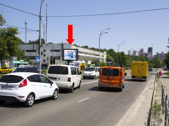 Фото рекламної площини за адресою Брожко ул. (бывш. Кировоградская ул.), 38, напротив заправки "Окко", в сторону ул. Гринченко