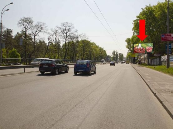 Фото рекламной плоскости по адресу Освободителей пр., 9, в сторону Броварского пр.