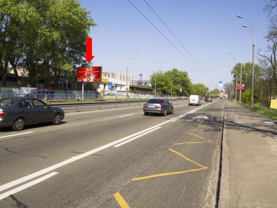 Фото рекламной плоскости по адресу Освободителей пр., 9, в сторону пр. Ватутина