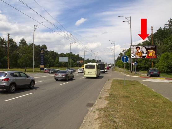 Фото рекламної площини за адресою Братиславская ул. - Лесной пр. (400 м) возле АЗС Shell, в сторону супермаркета "Эпицентр", пр. Ватутина