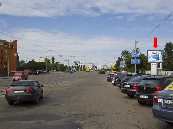 Фото рекламної площини за адресою Дегтяревская ул., 54 - ул. Оранжерейная, возле автосалона Audi