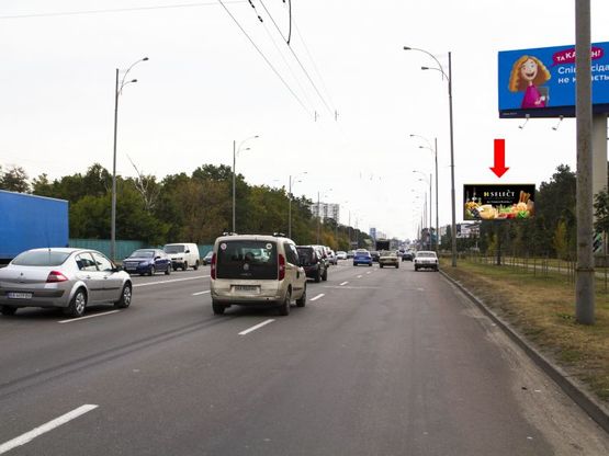 Фото рекламной плоскости по адресу Братиславская ул. - ул. Крайняя (300 м.), в сторону ст. м. "Черниговская"