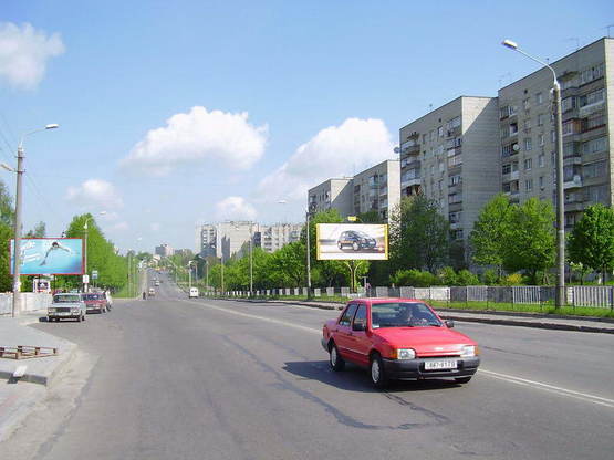 Фото рекламной плоскости по адресу Пасічна, 81 ст. А (Розважальний клуб "Драйв")