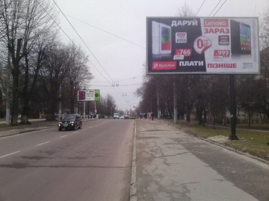 Фото рекламной плоскости по адресу Патона, 2 (СМ АРСЕН)