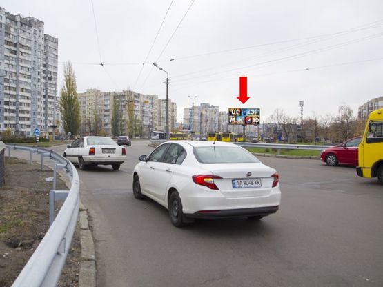 Фото рекламной плоскости по адресу Маяковского пр. 61/9 - ул. Лифаря, на круговой развязке, в сторону пр. Ватутина