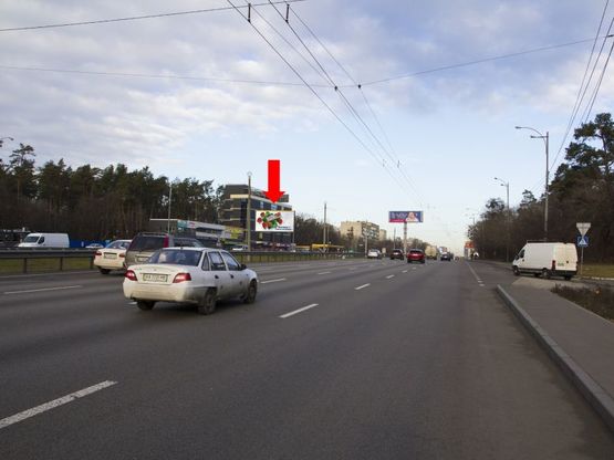 Фото рекламной плоскости по адресу Кольцевая дорога, 200 м. до заправки "Shell", разделитель, в сторону пр. Победы