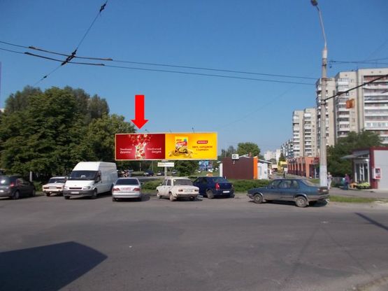 Фото рекламної площини за адресою Широкая ул., 68 / Субботовская ул.,  возле супермаркета "АТБ", рынка "Левандовский", левая