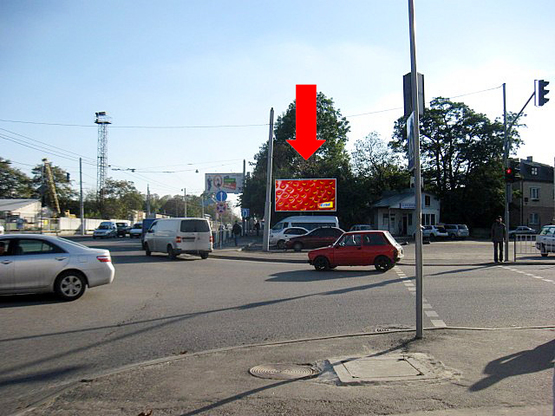 Фото рекламної площини за адресою Кульпарковская ул., 93 / Садовая ул.