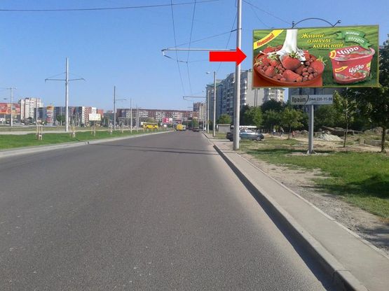 Фото рекламной плоскости по адресу Красной Калины пр. / Антоненко-Давидовича ул., ТРЦ "ВАМ", супермаркет "Сильпо"