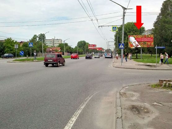 Фото рекламной плоскости по адресу Стрыйская ул., 61 / Максимовича ул., со стороны ТРЦ "King Kross", в центр