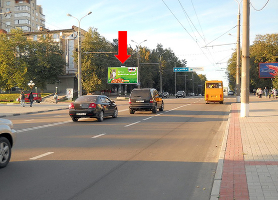 Фото рекламної площини за адресою Шевченко пр., 26, возле ресторана "Кристалл", автосалона "Fiat"