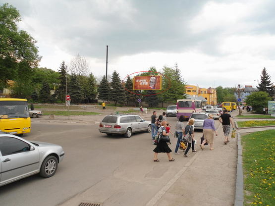 Фото рекламной плоскости по адресу Чорновола (диско-клуб) Б