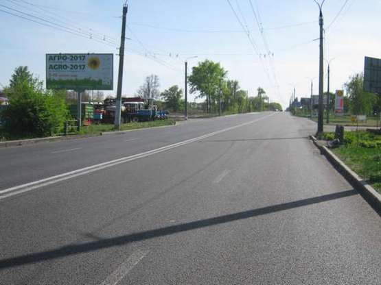 Фото рекламной плоскости по адресу Смілянська вул., 195