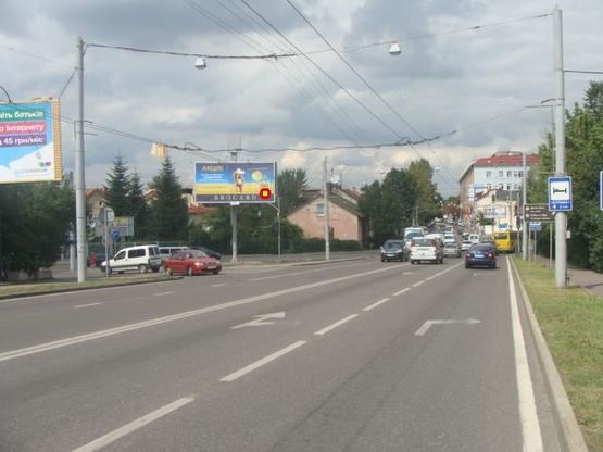 Фото рекламной плоскости по адресу Окружная ул. / Антоновича ул. / Кульпарковская ул., в центр