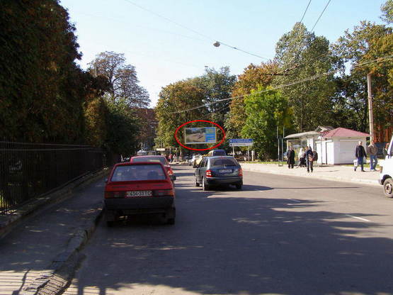 Фото рекламной плоскости по адресу митр. Андрія - вул. С. Бандери - вул. Героїв УПА