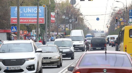 Фото рекламної площини за адресою Щербаковского Даниила ул., 56/7, возле Сильпо и Мегамаркета