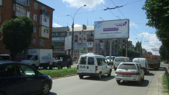 Фото рекламної площини за адресою Независимости пр / Головная ул, к ул Головной