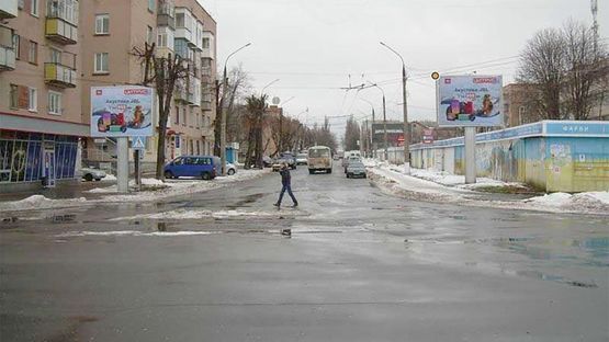 Фото рекламной плоскости по адресу Вернигоры ул. 2!!! Размер постера 3240х2540 мм, ВИНИЛ!!!