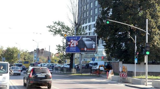 Фото рекламной плоскости по адресу Липинского ул / Замарстыновская ул, из центра