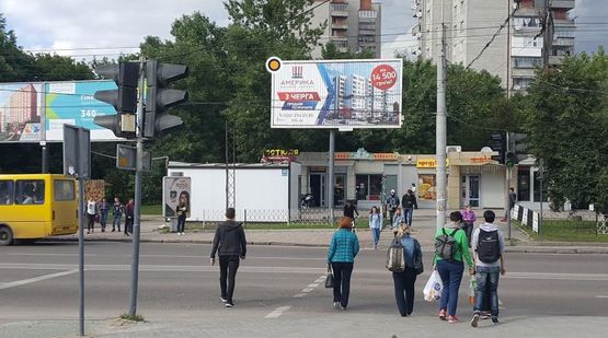 Фото рекламной плоскости по адресу Выговского ул., 100, вход в с-т ВАМ