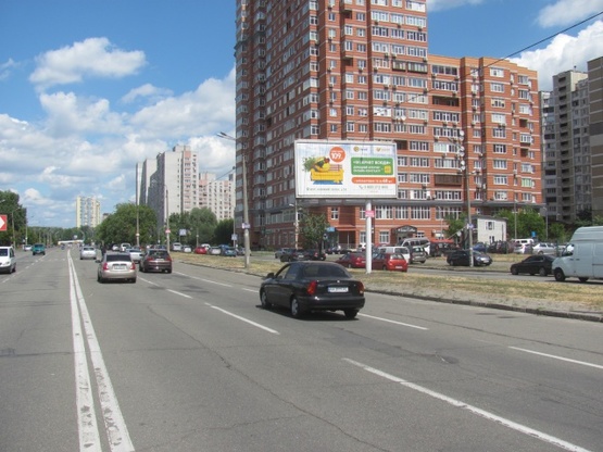 Фото рекламной плоскости по адресу Ревуцкого ул., 9, в сторону Здолбуновской ул.(гимназия 290, общественный пляж, рестораны Штандарт, Рыбное место)