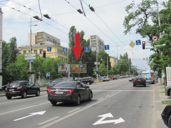 Фото рекламної площини за адресою Красноармейская ул., 128, (сквер им Г.Гонгадзе, салон "Yamaha", СШ№130), в направ. Краснозвездного прос., призма правая