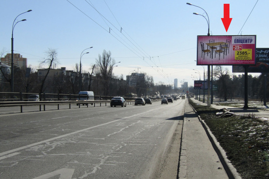 Фото рекламної площини за адресою Перова бул-р, 10а (АТБ-маркет, АЗС "Socar", "Glusco",Эльдорадо, Фокстрот), в направ. Броварского просп.