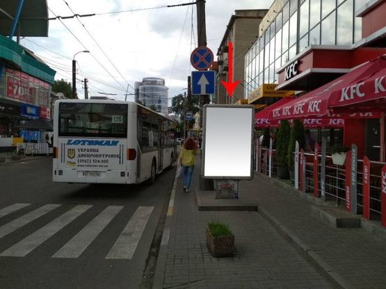 Фото рекламной плоскости по адресу C05А,вул. Московська - вул. Глінки