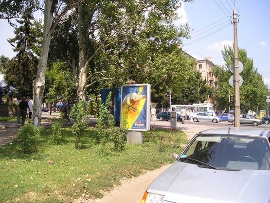 Фото рекламной плоскости по адресу пр. Соборний — вул. Гагаріна, праворуч (Білла)