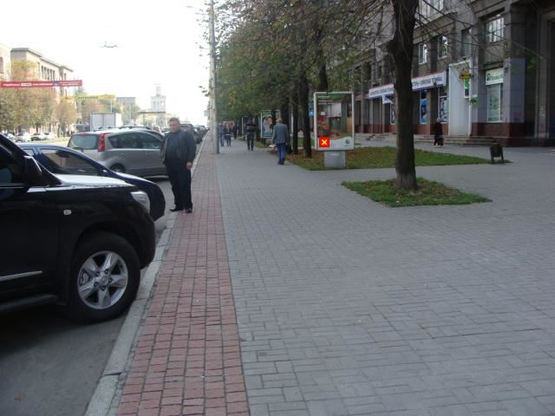 Фото рекламной плоскости по адресу пр. Соборний — вул. Трегубенка, №1