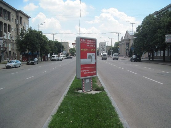 Фото рекламної площини за адресою вул. Трегубенка — вул. Лобановського