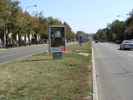 Фото рекламной плоскости по адресу вул. Запорізька — вул. Приходська