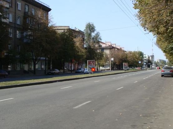 Фото рекламної площини за адресою вул. Українська — вул. Запорізька