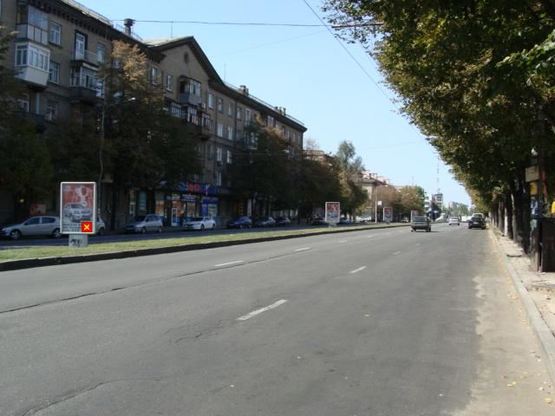 Фото рекламної площини за адресою вул. Українська — вул. Запорізька